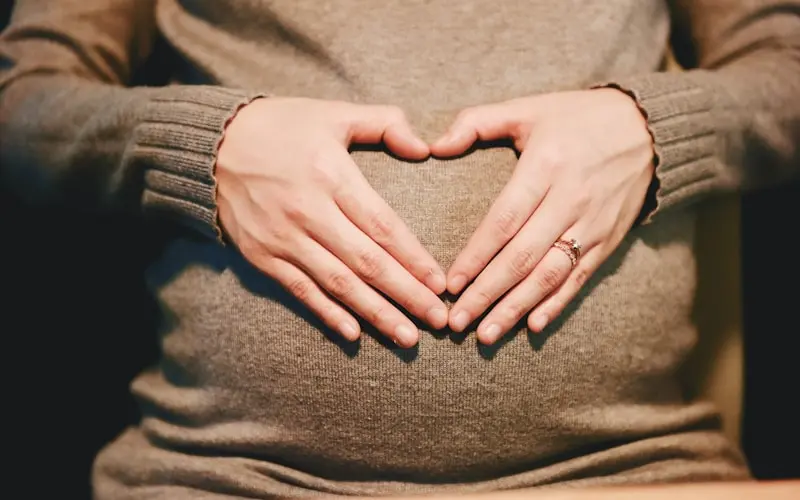 أعراض الحمل في الشهر الأول
